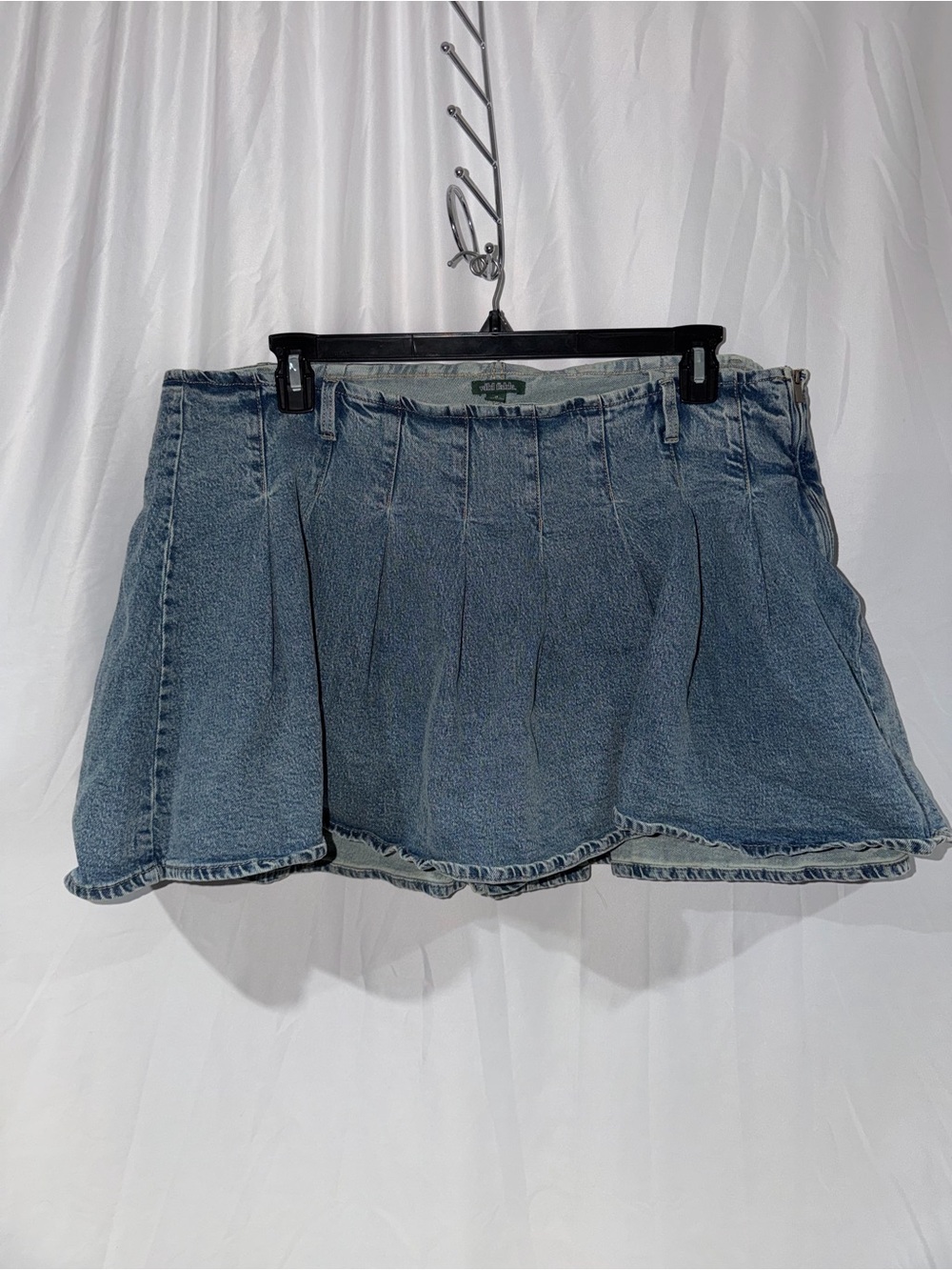 Wild Fable Skort Light Blue Denim Jean Mini Skort Pleated 18
